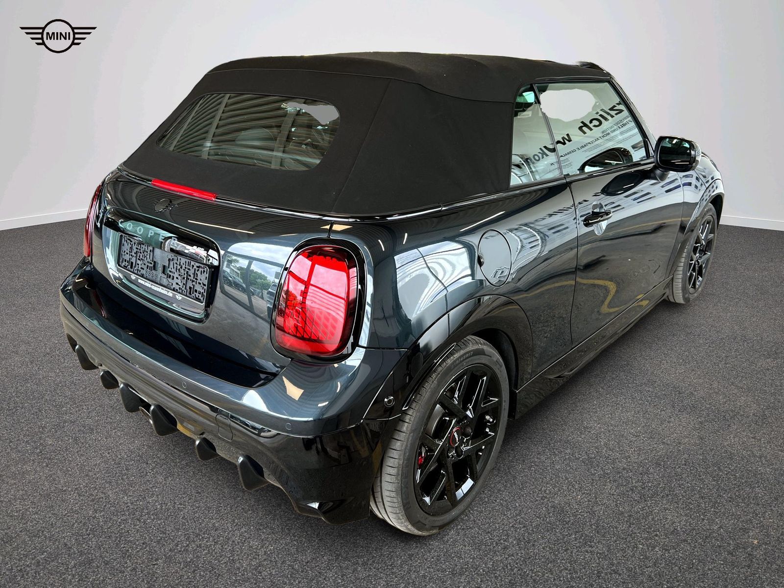 MINI John Cooper Works Cabrio - Bild 9