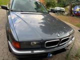BMW E38 750i V12 - BMW 750: 750i V12
