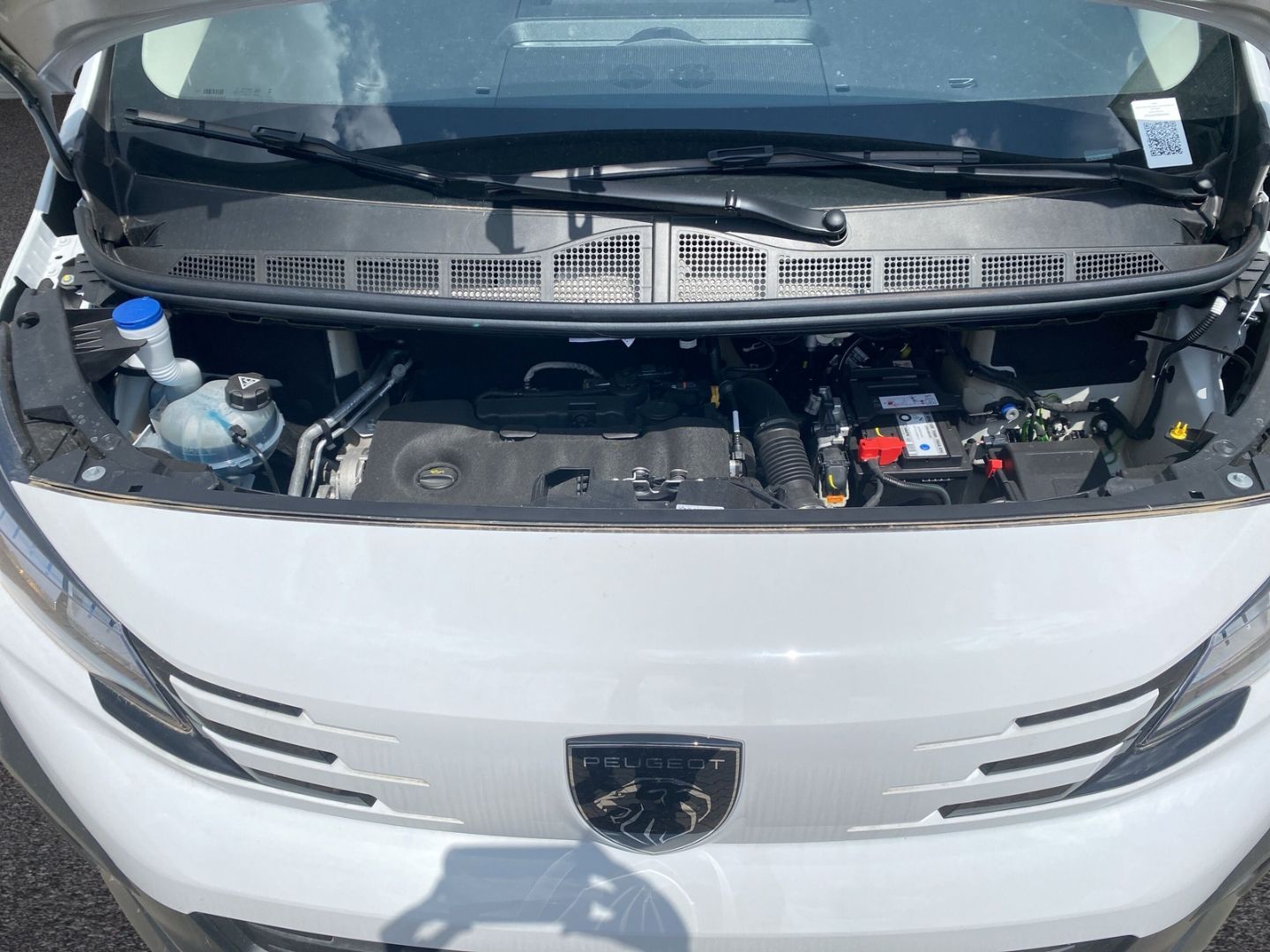 Fahrzeugabbildung Peugeot Expert Peugeot Kasten Lang 2.0 145PS *Kamera*Nav