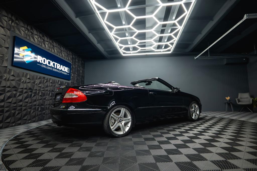 Mercedes-Benz CLK 500