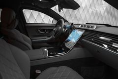 S 680 GUARD 2026 BLACK / BLACK