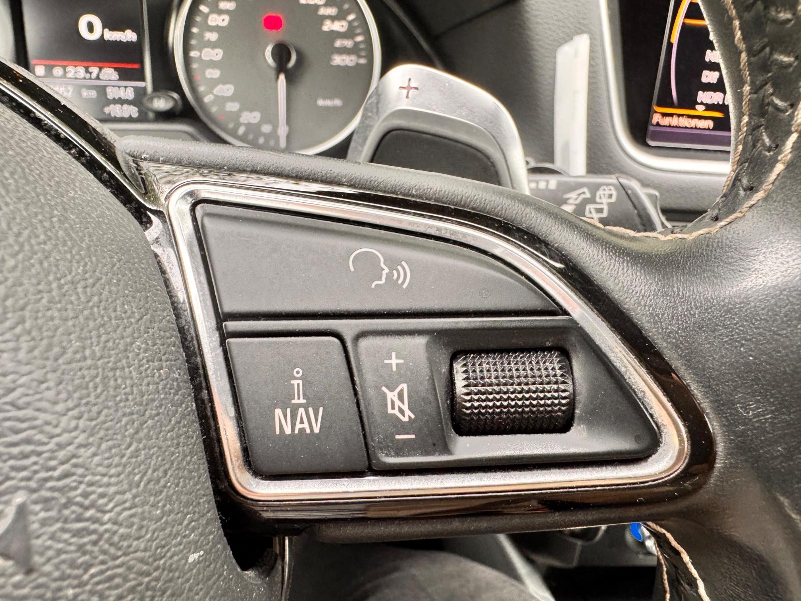 AUDI SQ5 V6 3.0 TDI 313ch QUATTRO Toit pano Sièges chauffants cuir Historique présent - 1ERE MAIN