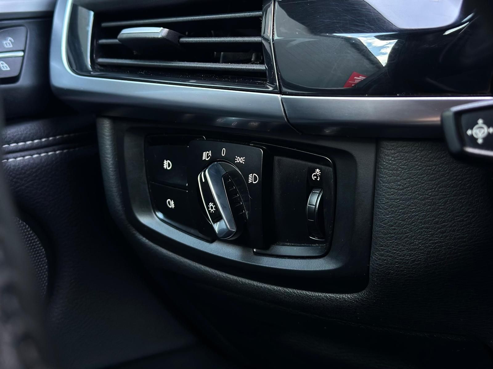 BMW X5 M50d xD SHADOW* LED#AHK#HUD#ACC#SHZ#SH#NAVI - Image 20