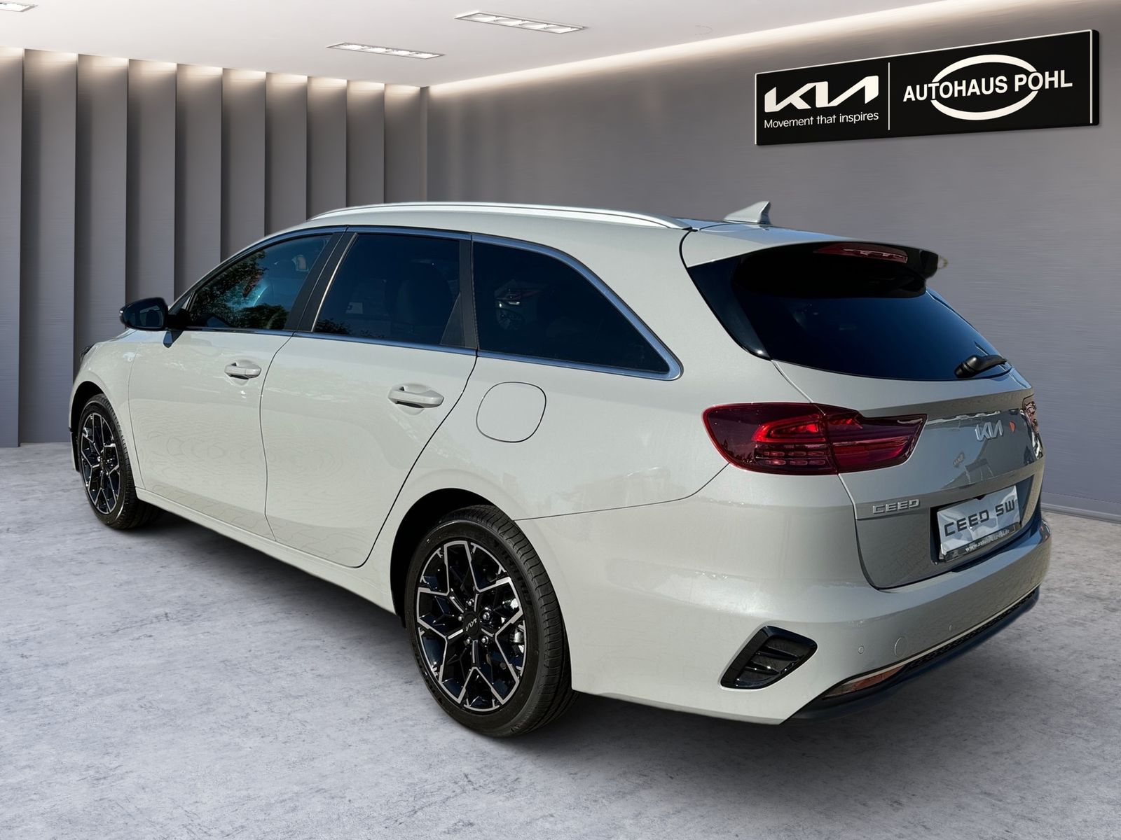 Fahrzeugabbildung Kia CEED_SW 1.0T 48V DCT 100 NIGHTLINE