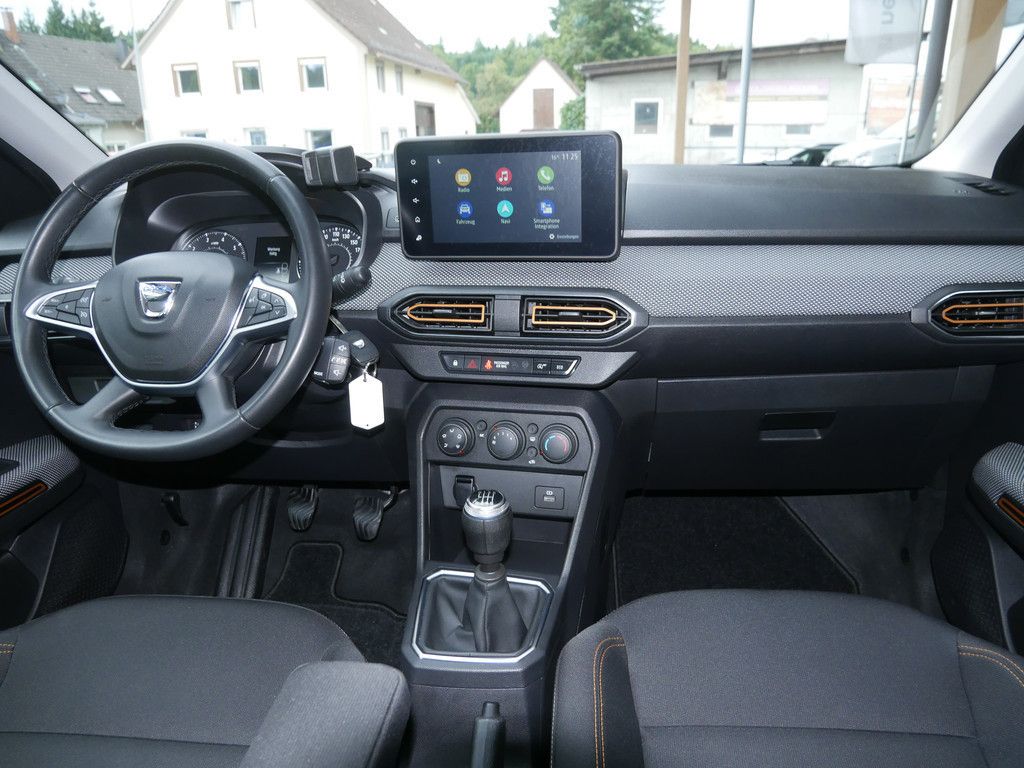 Fahrzeugabbildung Dacia Sandero Stepway Comfort TCE 90