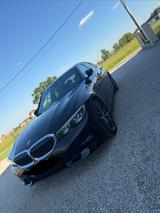 BMW 330d Luxury Line Automatik 8-fach bereift - BMW 330 Gebrauchtwagen in München