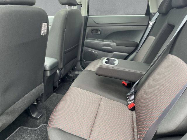 ASX Edition+ 2WD 1.6l Mivec NAVI KLIMA BT KEYLES