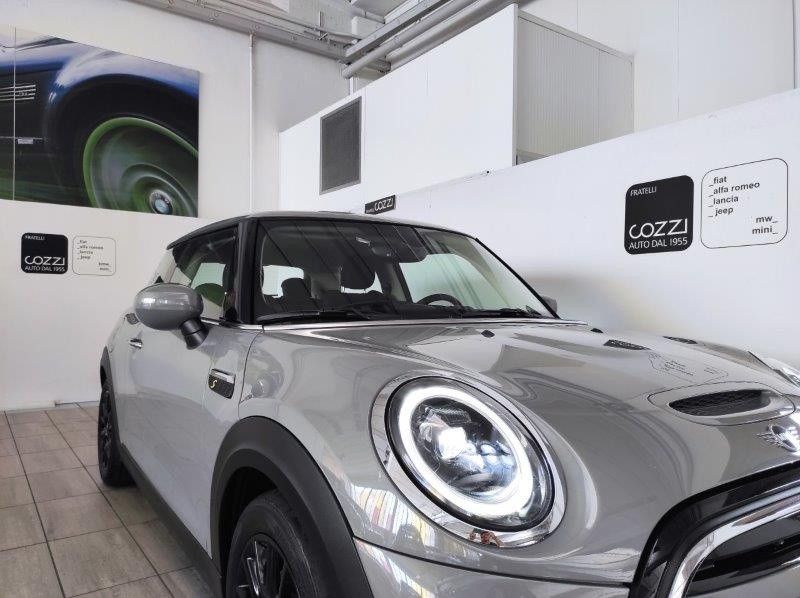 MINI Mini Full El. (F56) - Mini Cooper SE Classi imagem 3