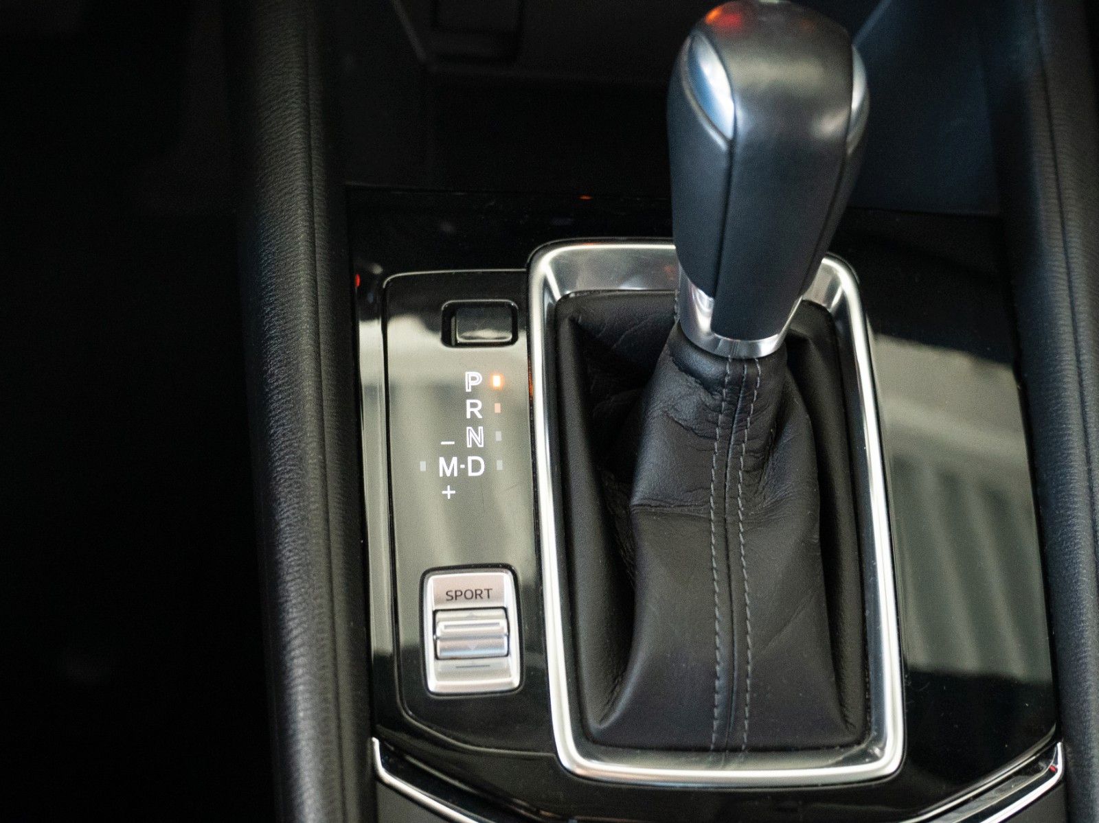 Fahrzeugabbildung Mazda CX-5 Ad'vantage AWD/LED/SITZHZ/NAVI/AUTOM/KAMERA