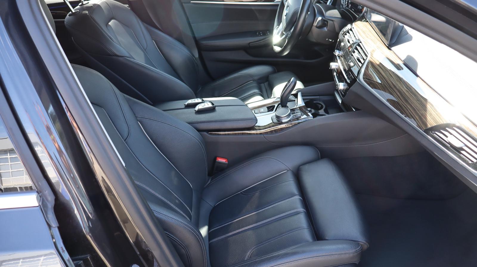 BMW 530 5 Limousine 530 i xDrive Luxury Line