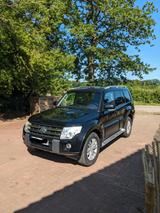 Mitsubishi Pajero 3,2 DI-D 4WD Instyle Automatik Instyle - gebrauchte Mitsubishi Pajero aus dem Jahr 2010