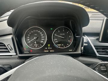 BMW 218 - 6