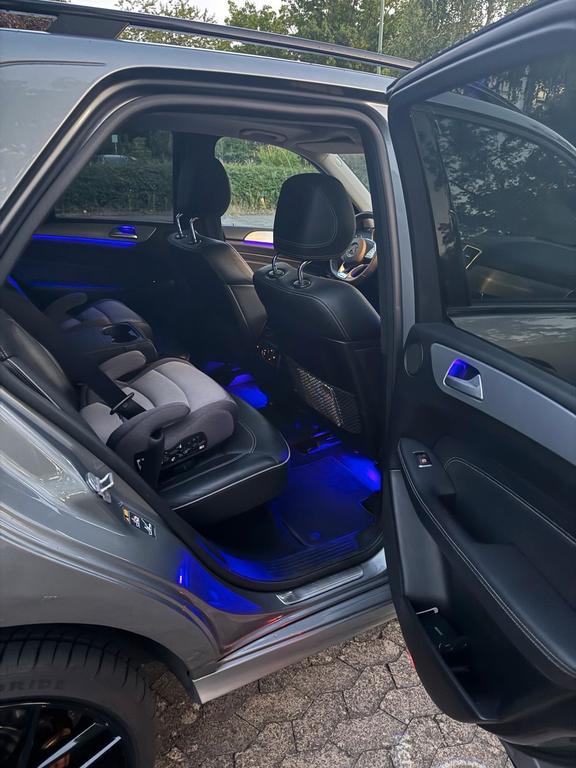 Mercedes-Benz ML 250