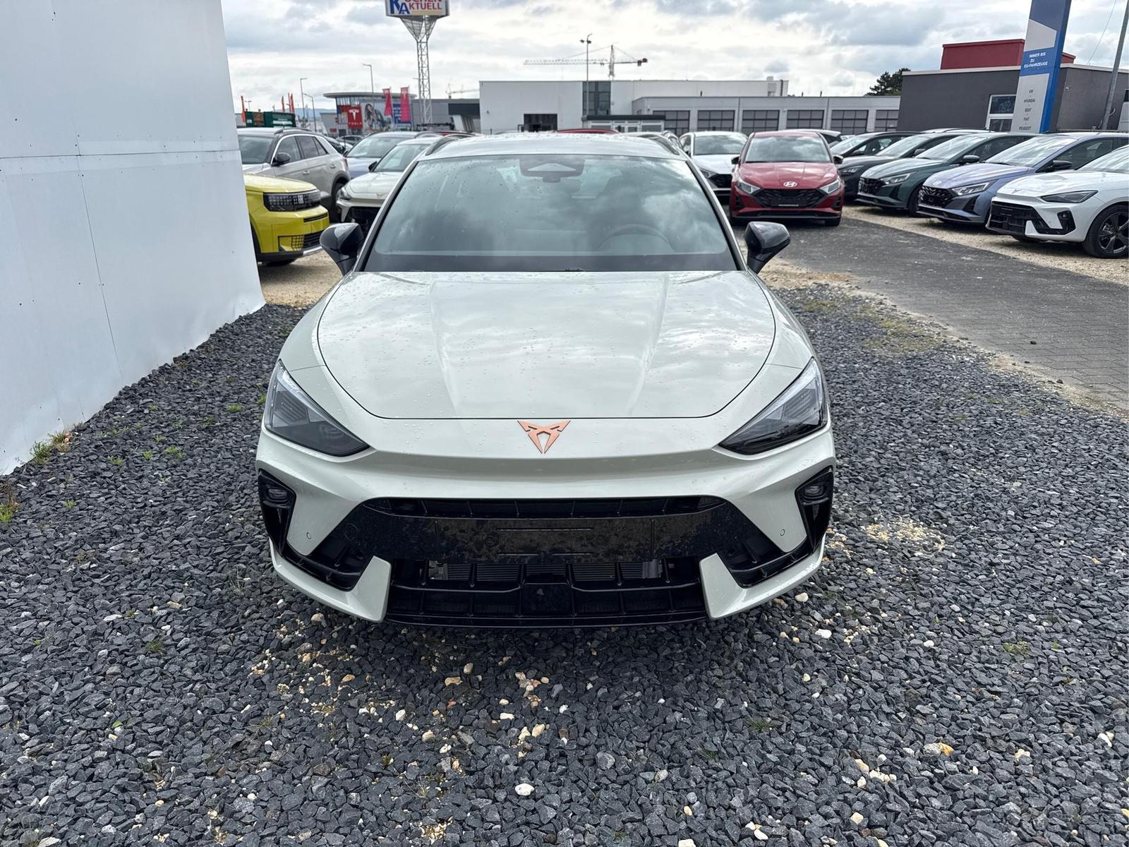 Cupra Leon Sportstourer 1.5 eTSI DSG AHK ALCANTARA ...