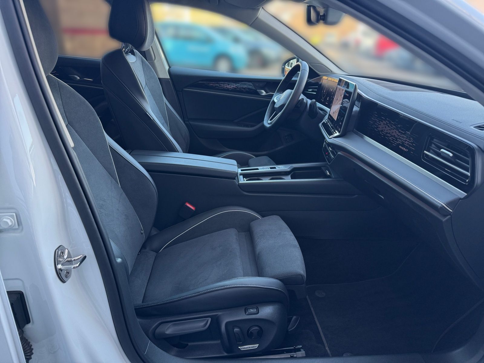 Volkswagen Passat Variant - Bild 15