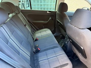 Volkswagen Golf Plus - 5