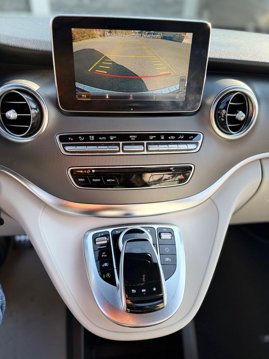 Mercedes-Benz V 250 Lang AMG 8 Sitze Pano AHK STHZ ORG km