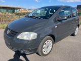 Volkswagen Fox 1.2 Style *TÜV 11/2027* - graue Volkswagen Fox