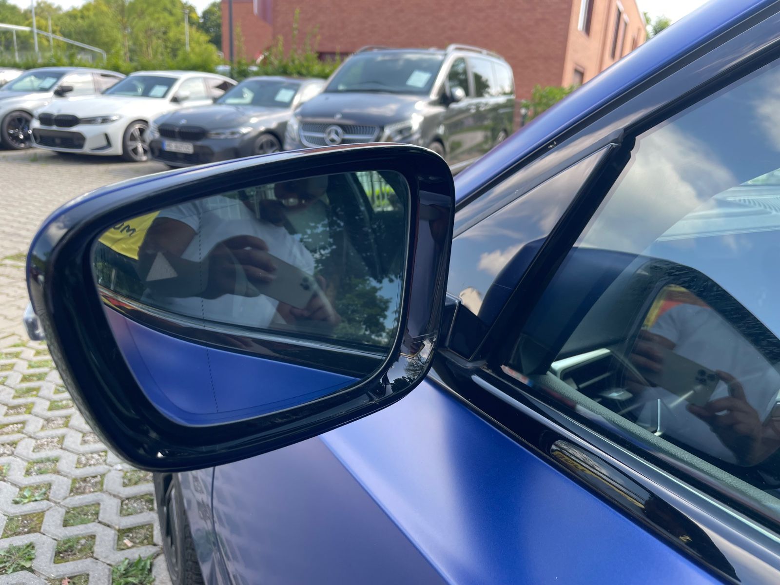 BMW 330 d xDrive M Sport Glasdach Head Up 360°Kamera foto 10