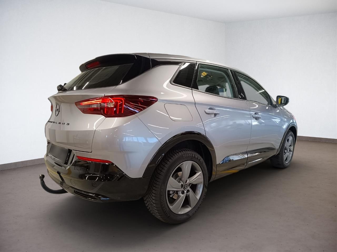 Fahrzeugabbildung Opel Grandland 1.2 Turbo GS AT