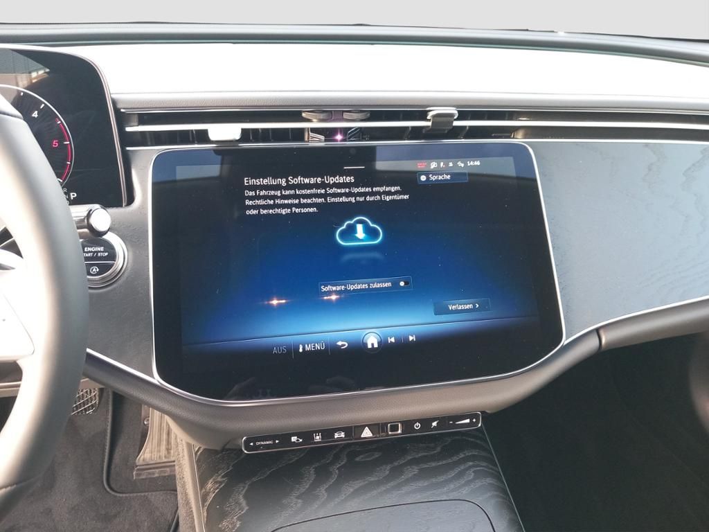 Fahrzeugabbildung Mercedes-Benz E 200 d T TAXI Standheizung*Kamera*LED*