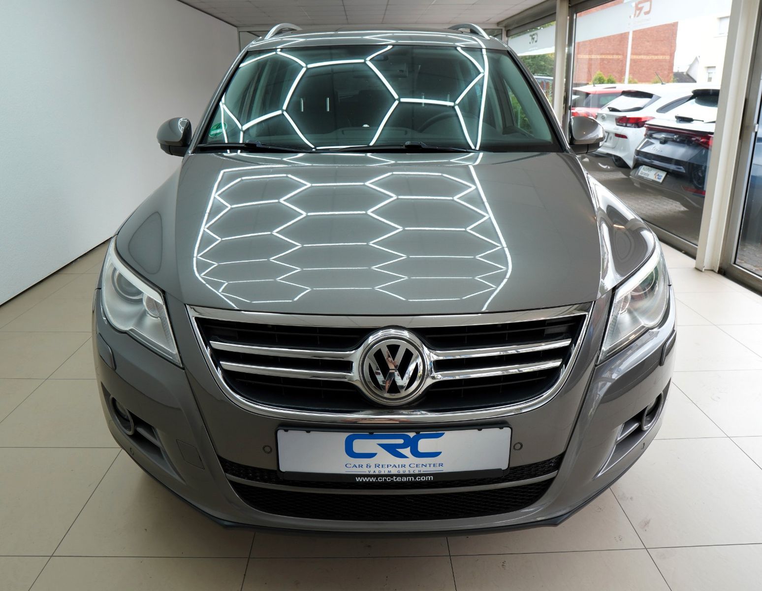Fahrzeugabbildung Volkswagen Tiguan Sport & Style 4Motion *Leder*Autom*Pano*
