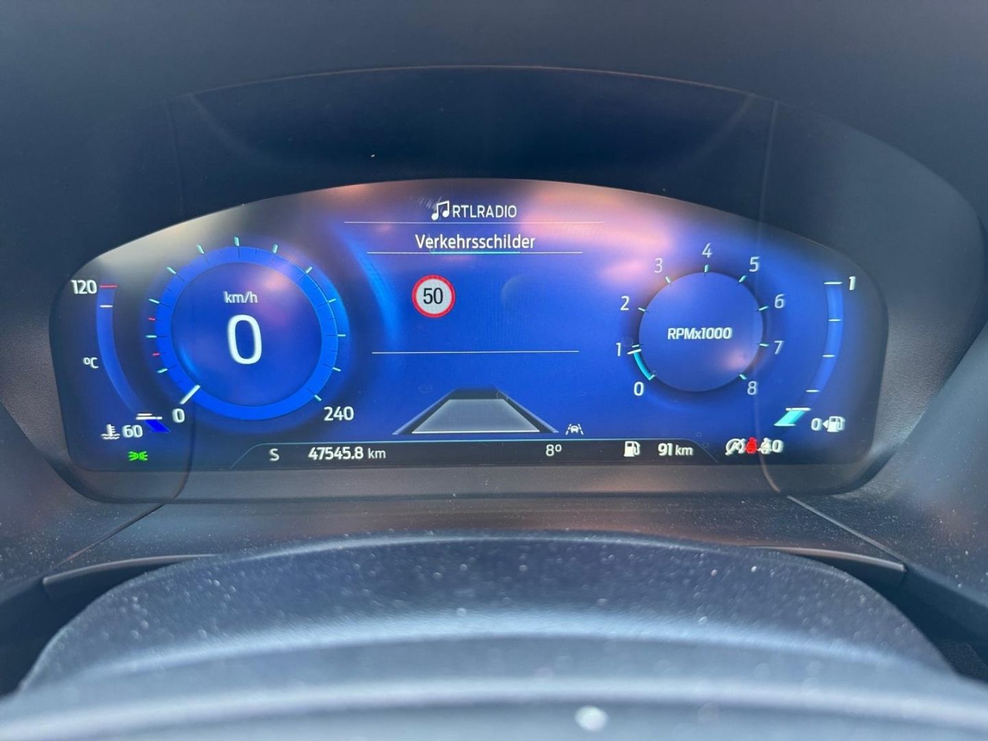 Fahrzeugabbildung Ford Kuga ST-Line X HUD AHK-klappbar Navi Soundsystem