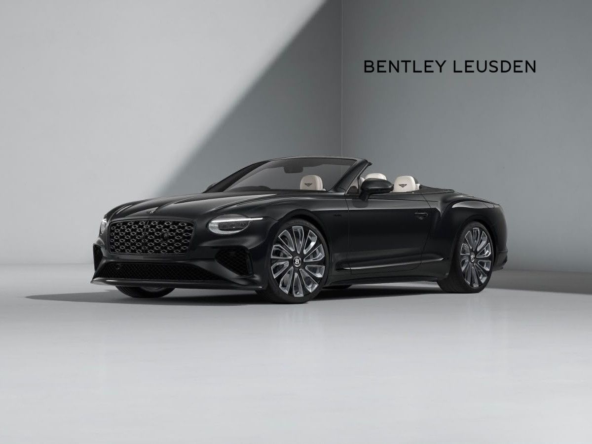 Bentley Continental GTC Mulliner V8 Hybrid MY2027 | Comi