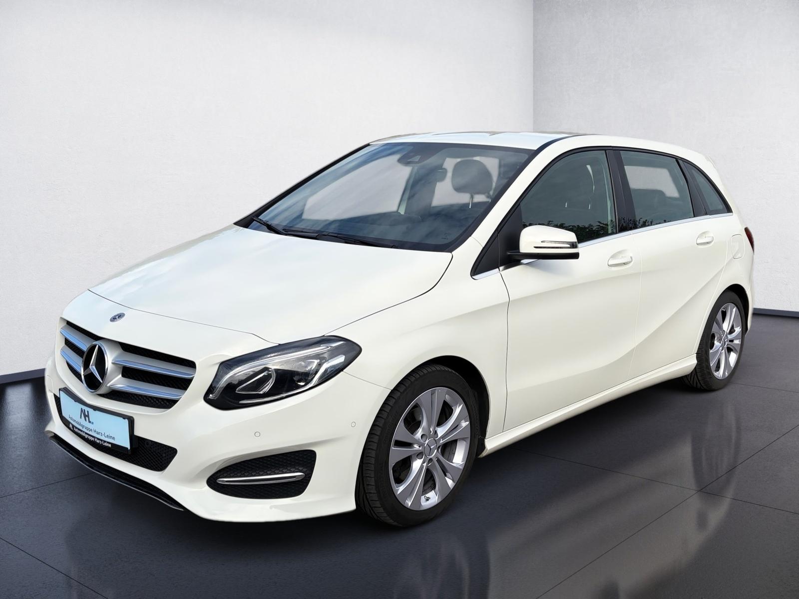 Mercedes-Benz B 180 1.6 L Edition B DSG RFK NAVI SHZ GRA PDC