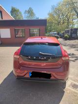 Volvo V40 T2 YOU! Navi Winterpaket 2. Hd. TOP gepflegt - Volvo V40 mit Benzin-Antrieb: Kombi