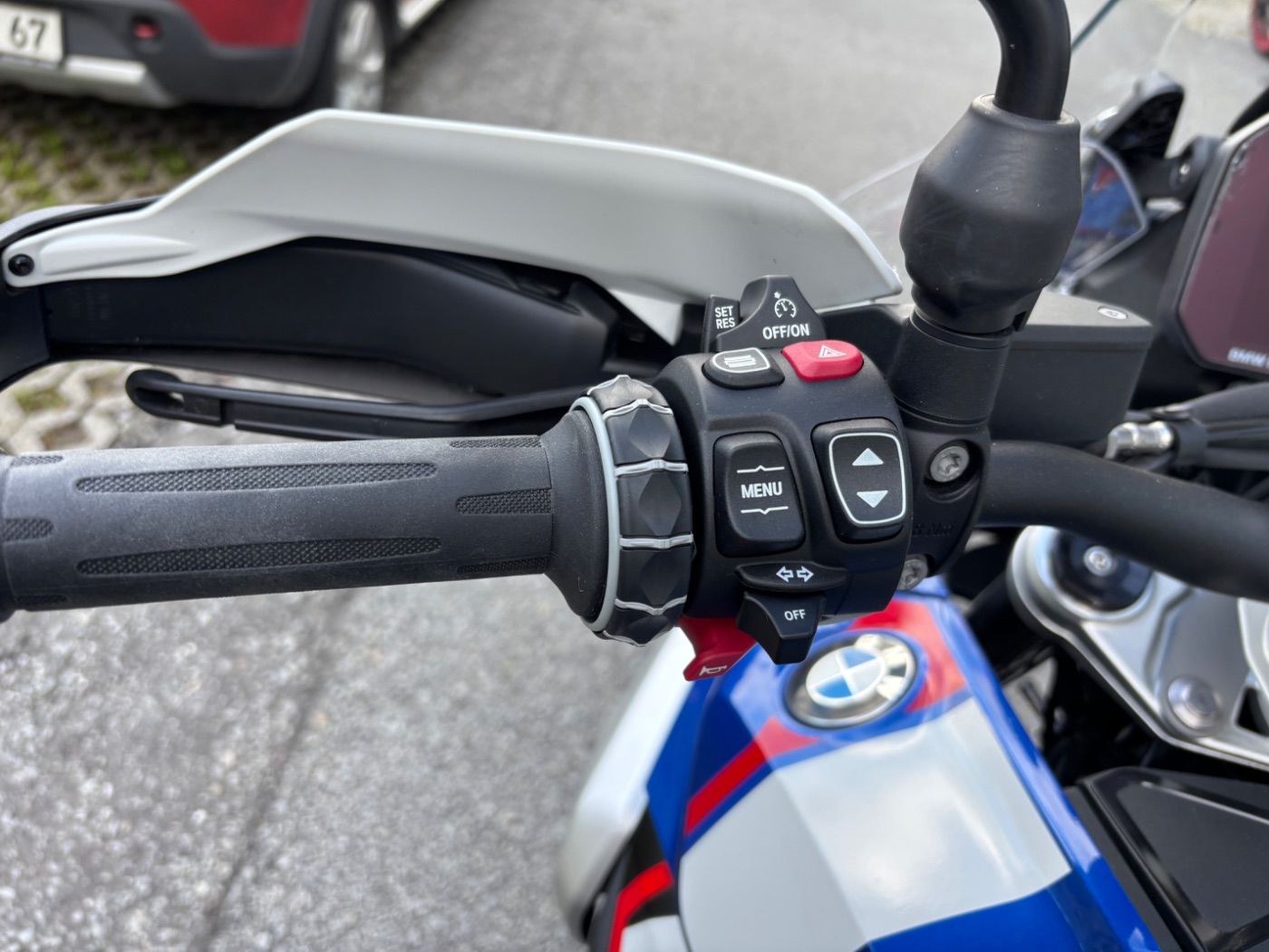 Fahrzeugabbildung BMW R 1300 GS Trophy