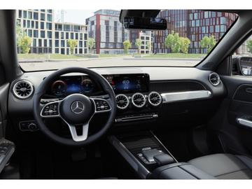 صورة 7 لـ 2022 Mercedes-BENZ EQB