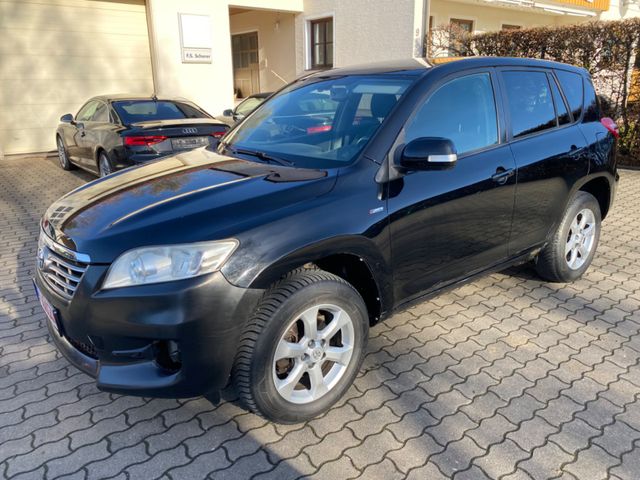 Toyota RAV 4 Life 4x4 AHK Navi Sitztheizung Tempomat