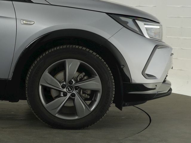 Grandland GS+LED LICHT+NAVI+360 GRAD KAMERA+SITZ