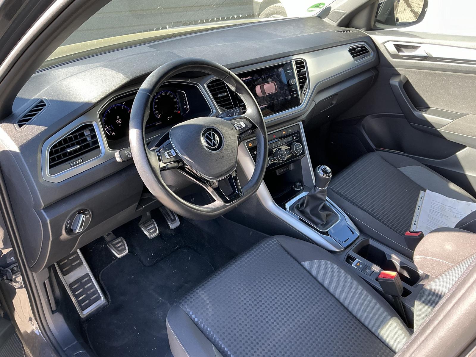 Volkswagen T-Roc Active R.Cam Navi ACC SHZ LED