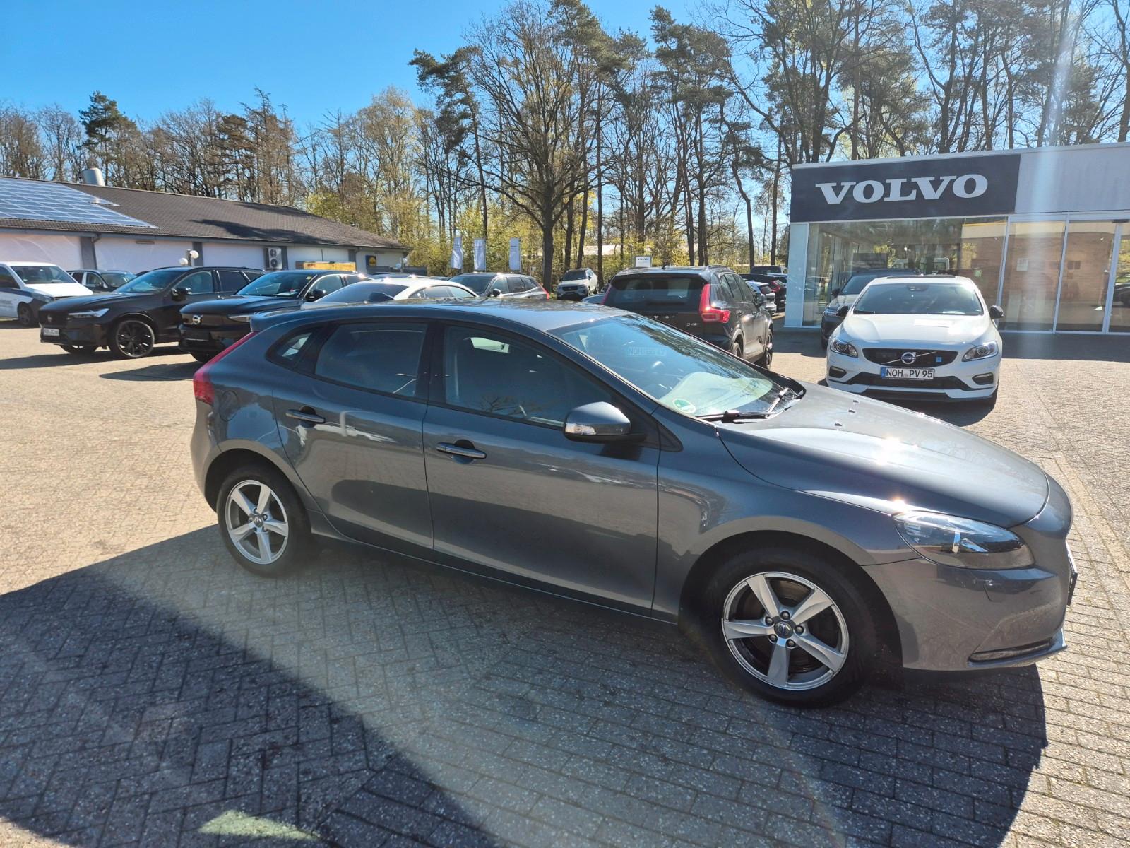 Volvo V40 Kinetic