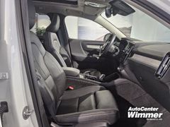 Foto Nummer 11: VOLVO XC 40