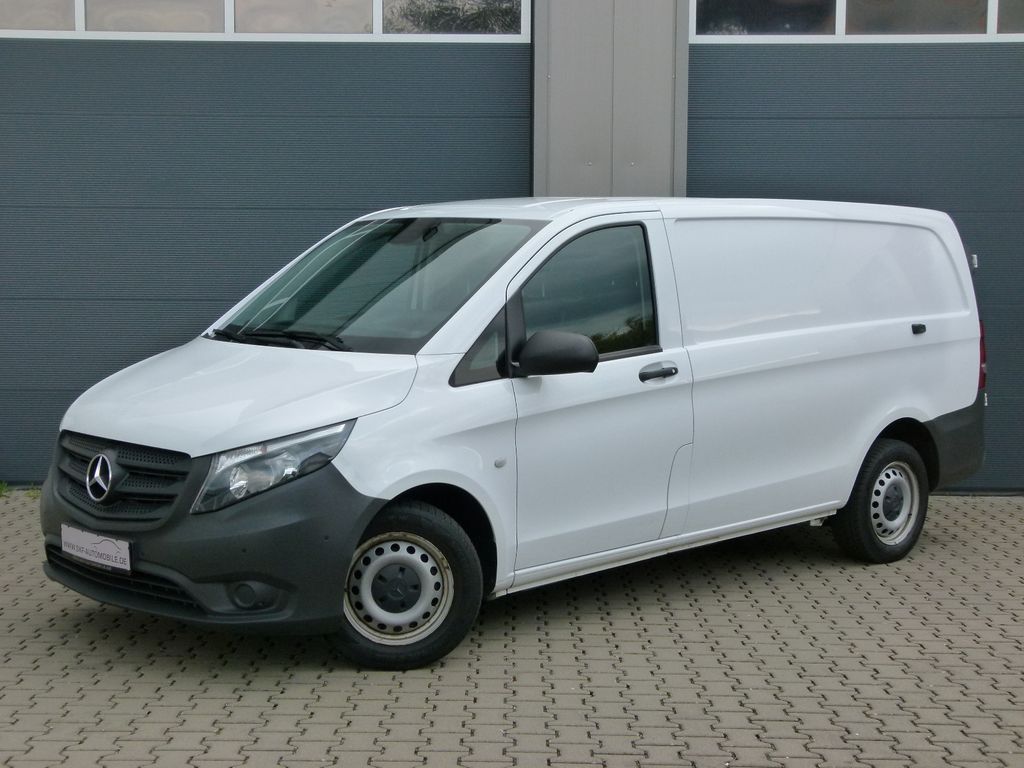 Image of Mercedes-Benz Vito