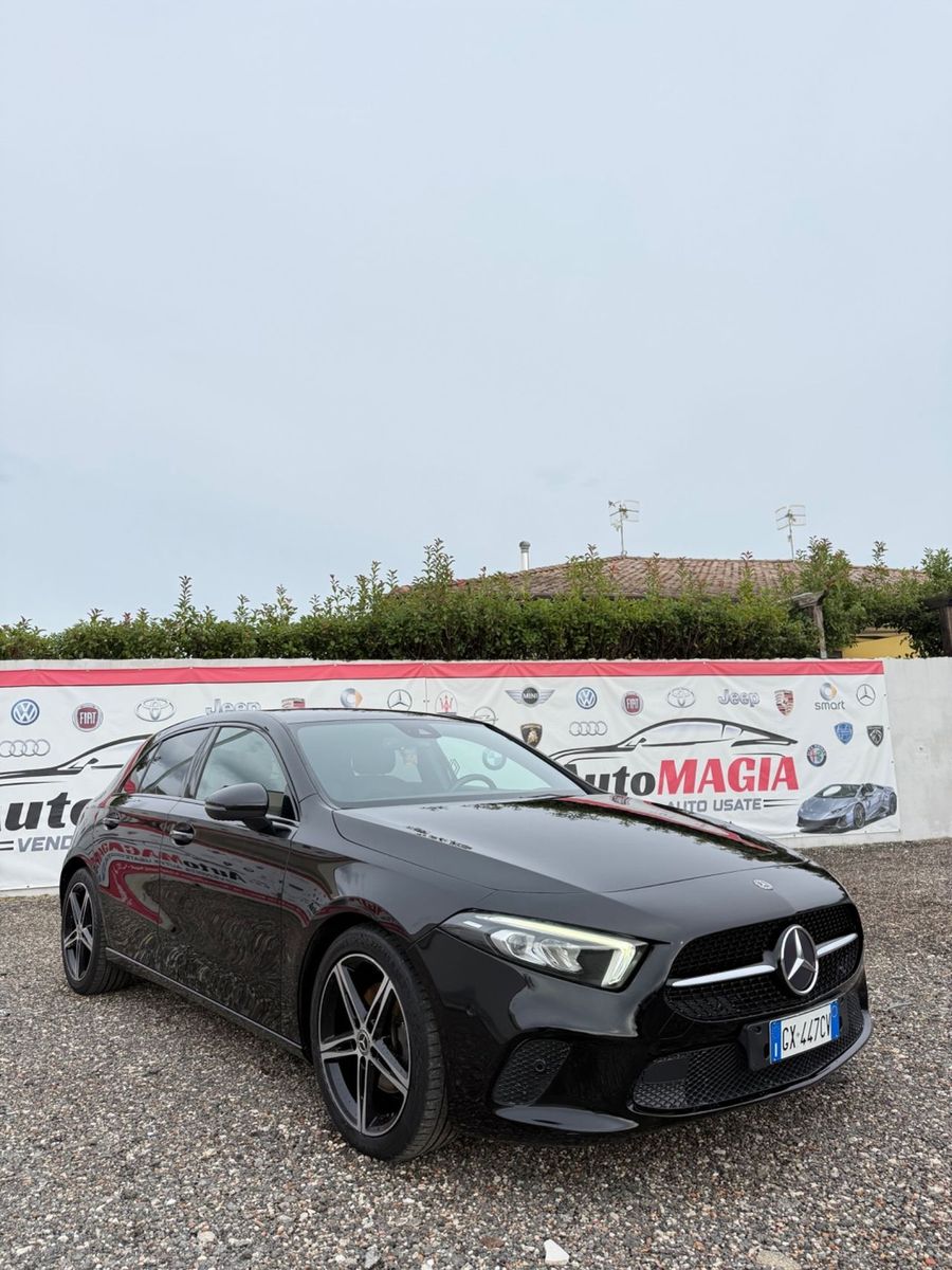 Mercedes-Benz Mercedes-benz A 200 d Automatic Sport imagem 3