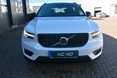 Fahrzeugabbildung Volvo XC40 T5 AWD Autom. R-Design INTRO*PANO*ACC*AHK*