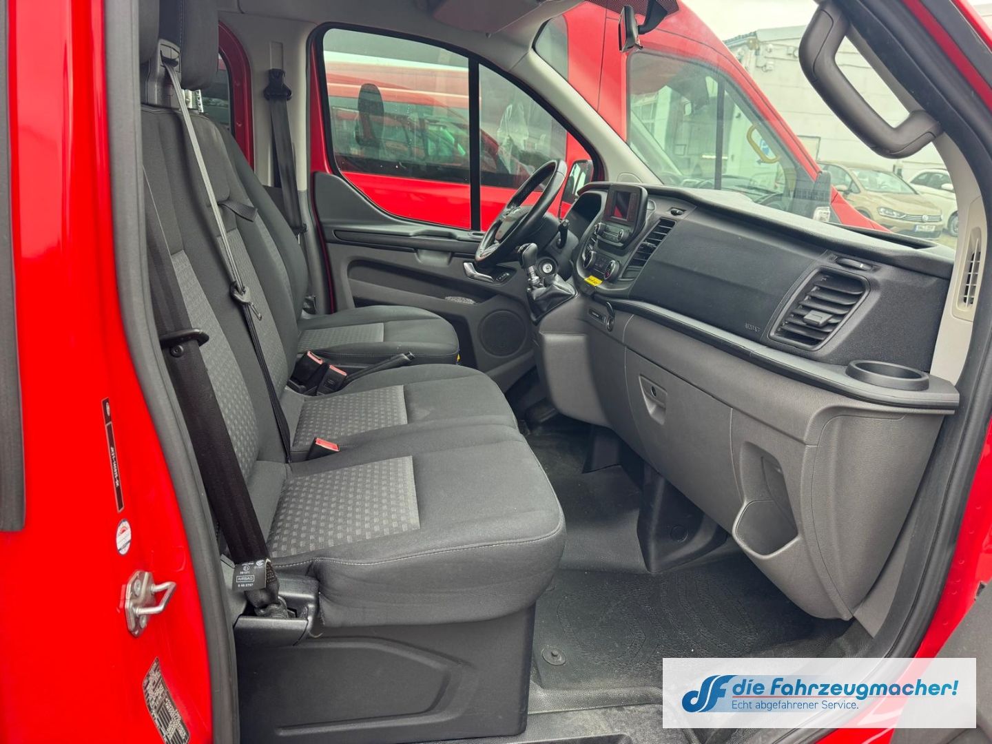 Fahrzeugabbildung Ford Transit Custom Trend *TURBOSCHADEN *2607