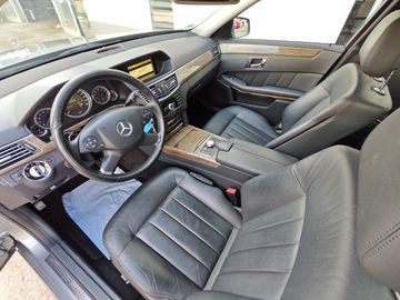 Mercedes E 350 - 11