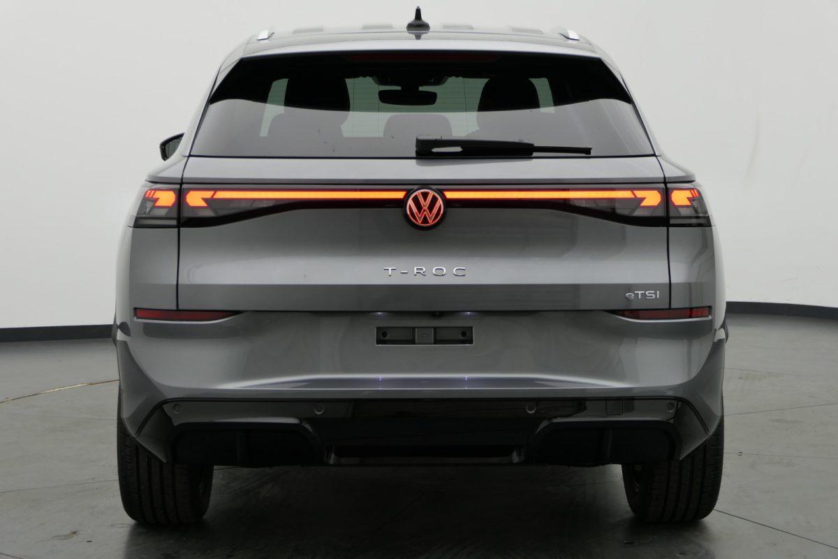 Volkswagen T-Roc 1.5 eTSI DSG +R-LINE+AHK+LED-SW+EL.HK+18"+, миниатюра 11