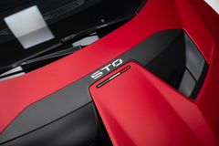 Huracán STO 2023 MATT RED SPECIAL