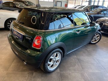 MINI Cooper *SHZ*PDC*NAVI*TEMPOMAT*LEDER*