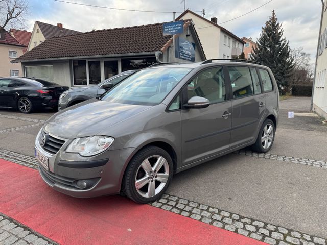 Volkswagen Touran Trendline AHK