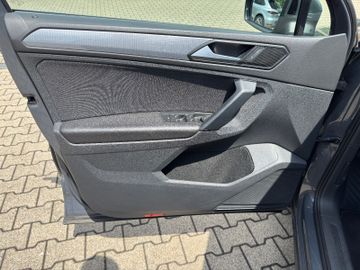 Volkswagen Tiguan - 6