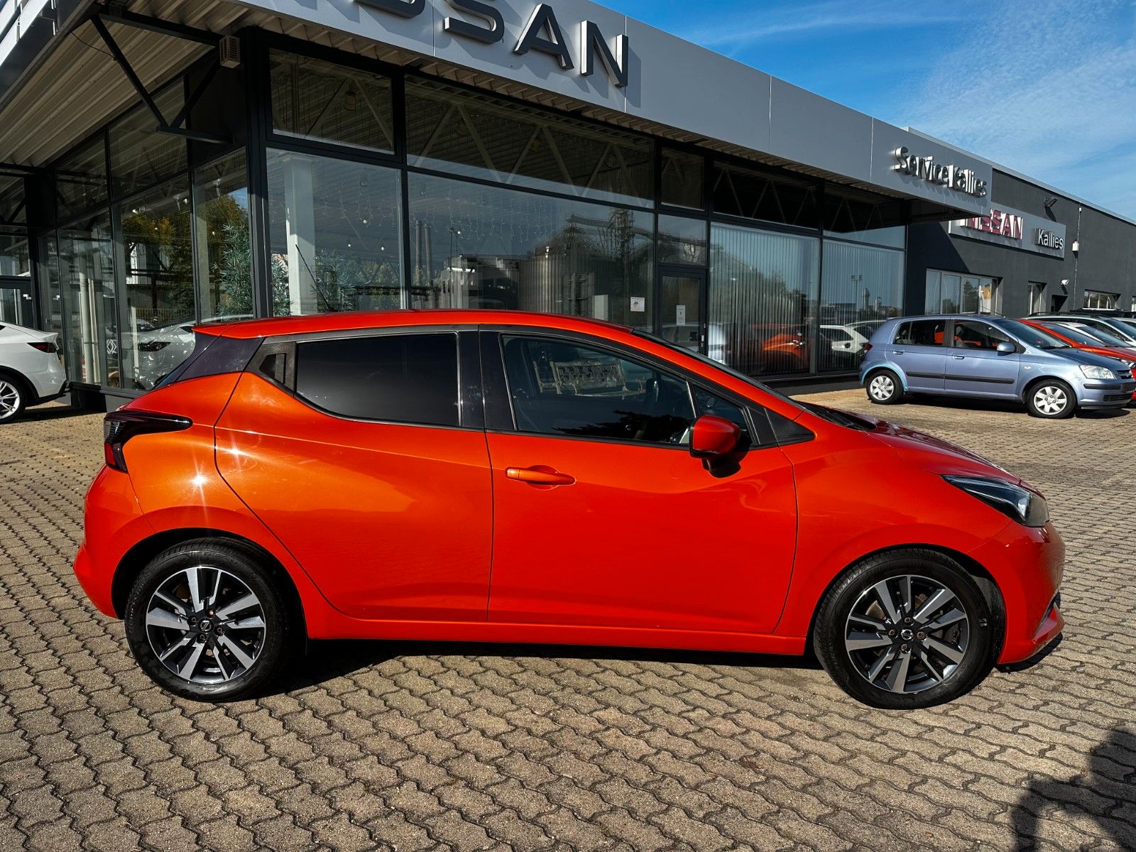 Fahrzeugabbildung Nissan Micra 1. Hand,  Alufelgen, Klima, Sitzhzg.,
