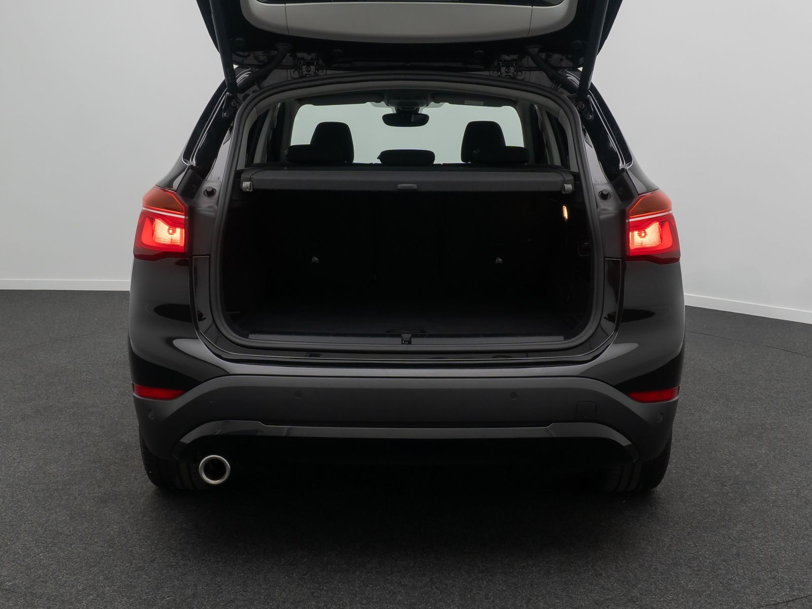 Fahrzeugabbildung BMW X1 xD25e GeschwindigReg ParkAss DAB HiFi Lordos