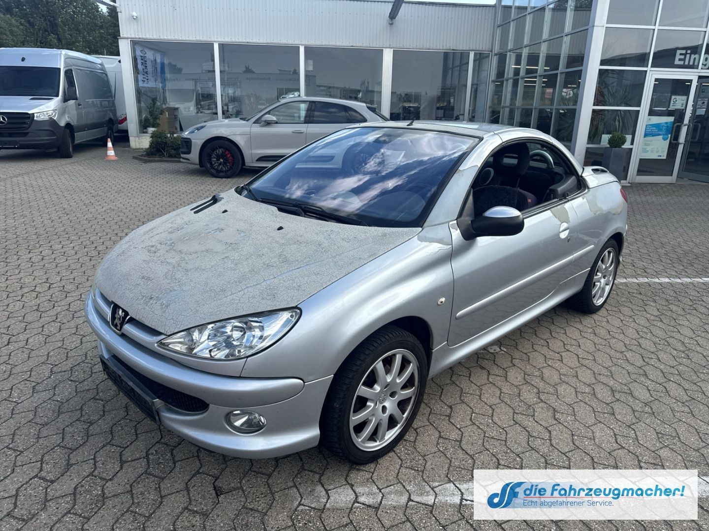 Fahrzeugabbildung Peugeot 206 Cabriolet CC Quiksilver El. Verdeck *EXPORT